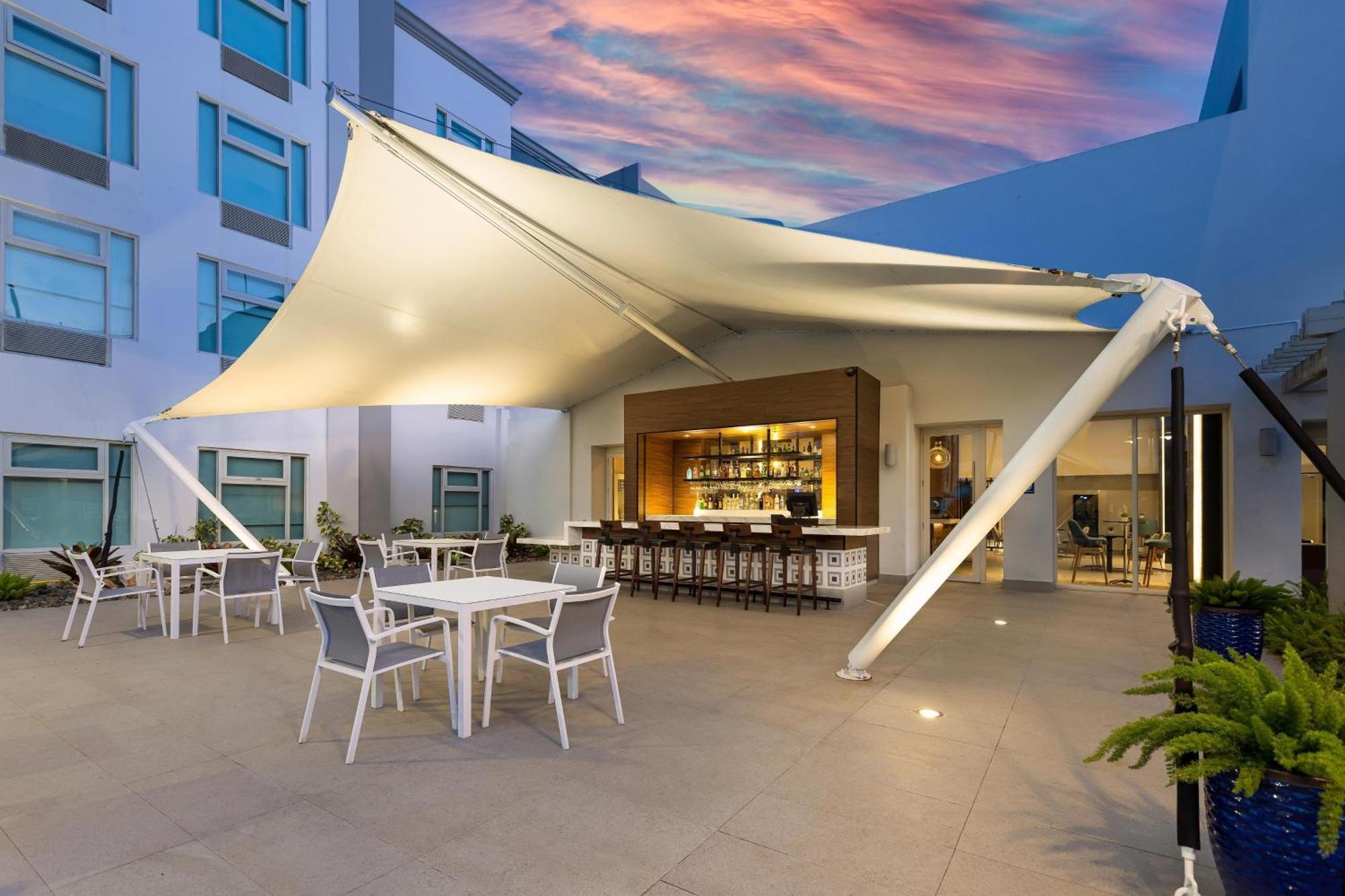 Four Points By Sheraton Caguas Real Экстерьер фото